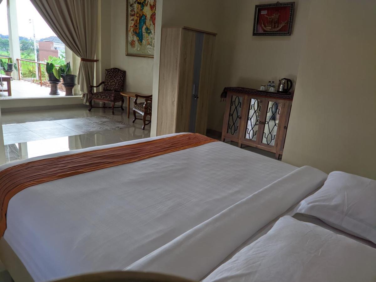 Djembar Inn Kalasan Экстерьер фото